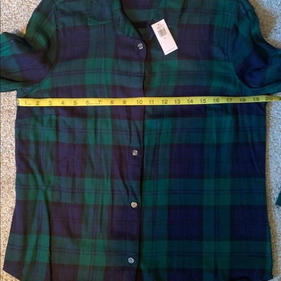 Old Navy Green and Navy Plaid Shirt Flannel NWT Women - Picture 3 of 3